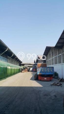 Tanah Strategis Dijual di Jati Uwung Tangerang 24345m2 Tanah Strategis Dijual di Jati Uwung Tangerang 24345m2