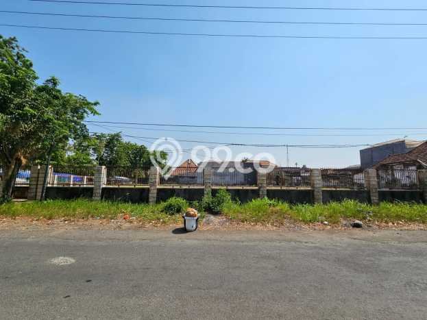 Tanah Kawasan Wonokromo, Luas 2442m2m², Area Komersial Tanah Kawasan Wonokromo, Luas 2442m2m², Area Komersial