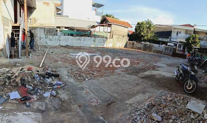 Tanah Kosong Dijual di Jakarta Pusat dengan Area 300m2 Tanah Kosong Dijual di Jakarta Pusat dengan Area 300m2