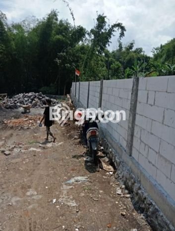 Tanah Dijual di Malang Seluas 408m2 Strategis Tanah Dijual di Malang Seluas 408m2 Strategis