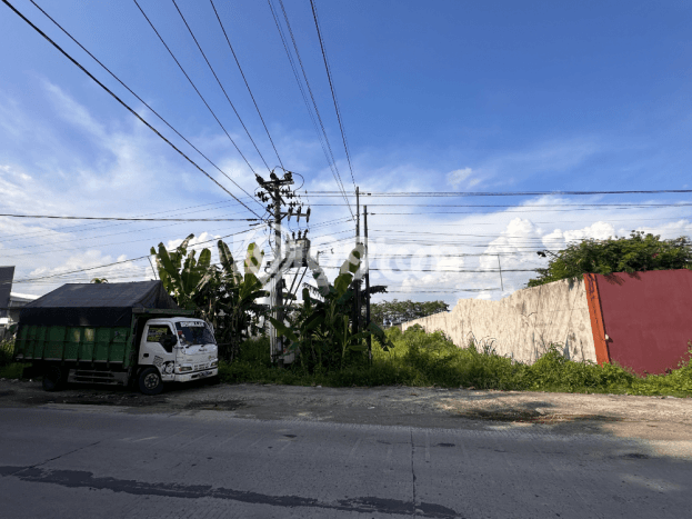 Tanah untuk Dijual Lokasi Colomadu, Solo Luas 1759m2 SHM Tanah untuk Dijual Lokasi Colomadu, Solo Luas 1759m2 SHM