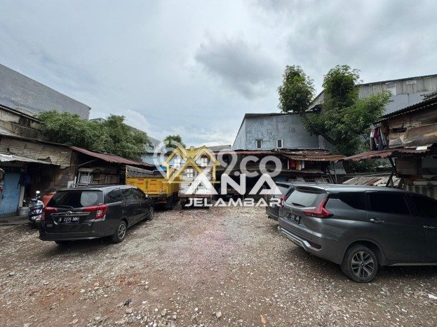 Tanah Dijual Lokasi Strategis di Jakarta Barat dengan Luas 987m2 Tanah Dijual Lokasi Strategis di Jakarta Barat dengan Luas 987m2