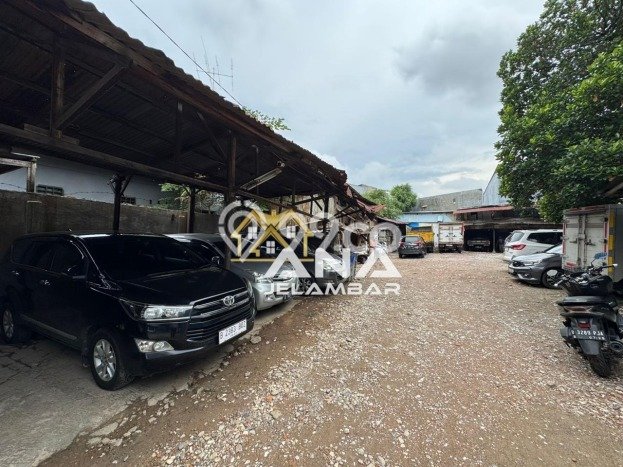 Lahan Dijual Lokasi Strategis di Jakarta Barat dengan Luas 987m2 Lahan Dijual Lokasi Strategis di Jakarta Barat dengan Luas 987m2