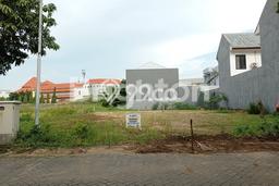 Tanah Dijual Area Strategis di Kebonsari Surabaya 600m2 Tanah Dijual Area Strategis di Kebonsari Surabaya 600m2