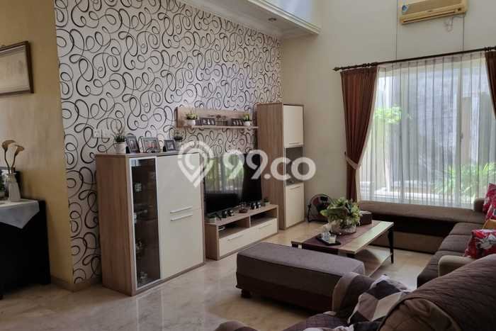 Dijual Rumah Premium dengan Fasilitas Sekitar Lengkap di Lakarsantri, Surabaya Dijual Rumah Premium dengan Fasilitas Sekitar Lengkap di Lakarsantri, Surabaya