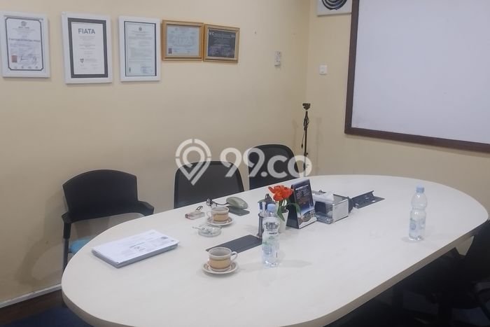 Ruko Dijual di Prime Area Jakarta Timur Luas 128m2 Ruko Dijual di Prime Area Jakarta Timur Luas 128m2