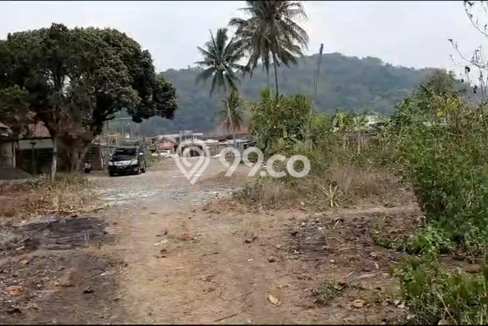 Jarang Ada! Tanah di Cikembar Punya Luas 29435m2 - Jarang Ada! Tanah di Cikembar Punya Luas 29435m2 -