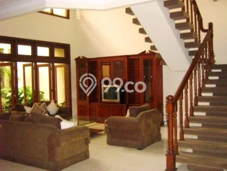 Rumah sewa siap pakai 4 Kamar Tidur di Pondok Indah, Jakarta Selatan Rumah sewa siap pakai 4 Kamar Tidur di Pondok Indah, Jakarta Selatan
