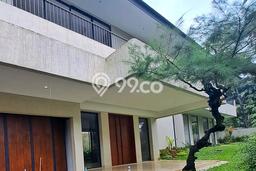 Disewakan! Rumah 5 Kamar Tidur &
4 Kamar Mandi di Pondok Indah, Jakarta Selatan Disewakan! Rumah 5 Kamar Tidur &
4 Kamar Mandi di Pondok Indah, Jakarta Selatan