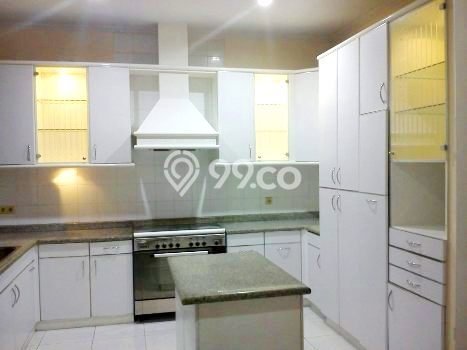 Rumah Sewa Jakarta Selatan LT 750m2 LB 600m2 Area Pondok Indah Rumah Sewa Jakarta Selatan LT 750m2 LB 600m2 Area Pondok Indah