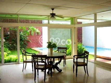 Sewa cepat hunian minimalis lokasi strategis 5 Kamar di Kebayoran Baru, Jakarta Selatan Sewa cepat hunian minimalis lokasi strategis 5 Kamar di Kebayoran Baru, Jakarta Selatan