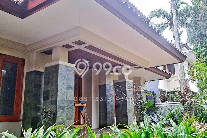 Rumah sewa siap huni 6 KT di Pondok Indah, Jakarta Selatan Rumah sewa siap huni 6 KT di Pondok Indah, Jakarta Selatan