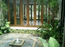 Disewakan Cepat Rumah Kondisi Baik di Kawasan Kebayoran Baru, Jakarta Selatan Disewakan Cepat Rumah Kondisi Baik di Kawasan Kebayoran Baru, Jakarta Selatan