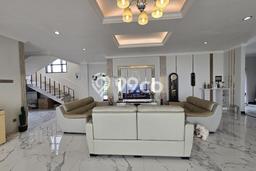 Ready to Use! Premium House LT 510m2 Desain Elegan di Geger Kalong Ready to Use! Premium House LT 510m2 Desain Elegan di Geger Kalong