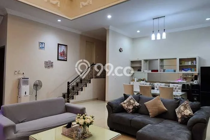 For Sale! Premium House LT 275m2 Desain Modern di Pakuwon Indah For Sale! Premium House LT 275m2 Desain Modern di Pakuwon Indah