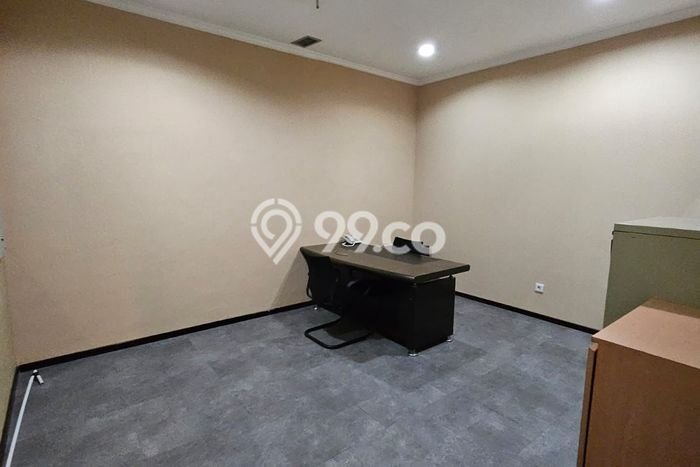 Unit Kantor Dijual di Jakarta Barat LT 128m2 & LB 281m2 Unit Kantor Dijual di Jakarta Barat LT 128m2 & LB 281m2