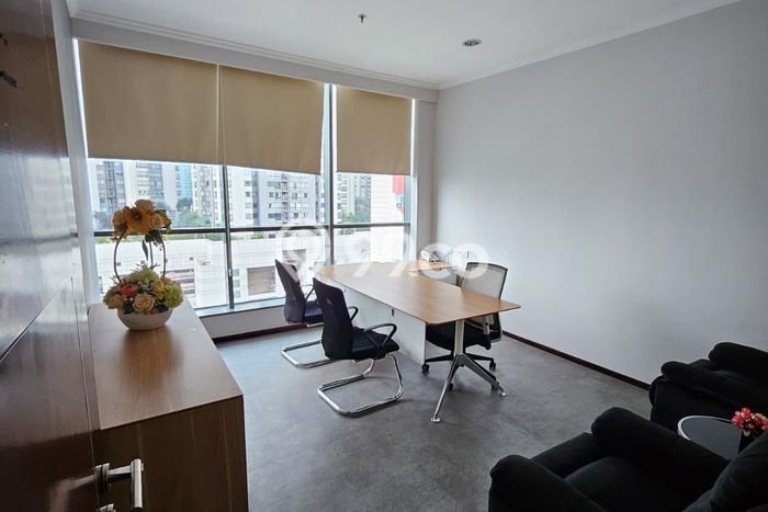 Unit Kantor Dijual di Jakarta Barat LT 128m2 & LB 281m2 Unit Kantor Dijual di Jakarta Barat LT 128m2 & LB 281m2