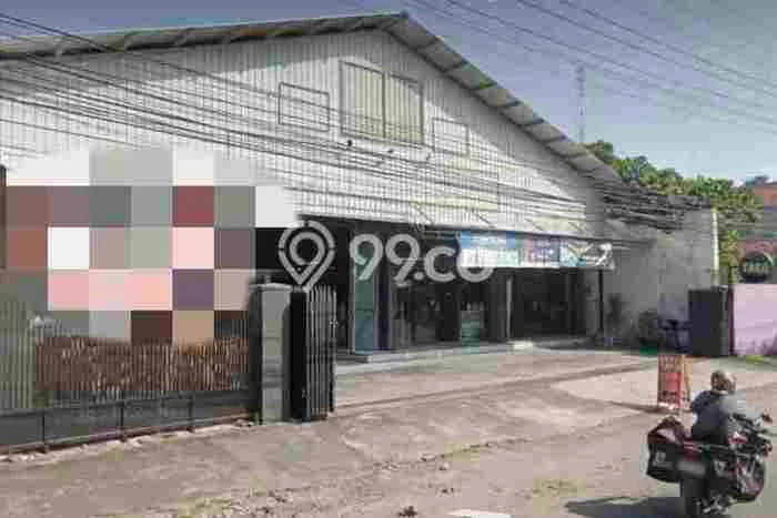 Disewakan Ruko komersial di Taman luas bangunan 250m2 Disewakan Ruko komersial di Taman luas bangunan 250m2