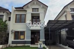 HUNIAN PILIHAN! Rumah di BSD, 3 KT, Area Strategis, LT 180m² LB 126m² HUNIAN PILIHAN! Rumah di BSD, 3 KT, Area Strategis, LT 180m² LB 126m²