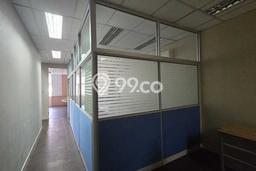 Disewakan Ruko di Kawasan Ramai Intercon Luas 300m2 Disewakan Ruko di Kawasan Ramai Intercon Luas 300m2