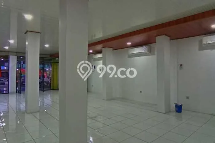 Unit Ruko Dijual di Depok Sleman Luas Bangunan 400m2 Unit Ruko Dijual di Depok Sleman Luas Bangunan 400m2