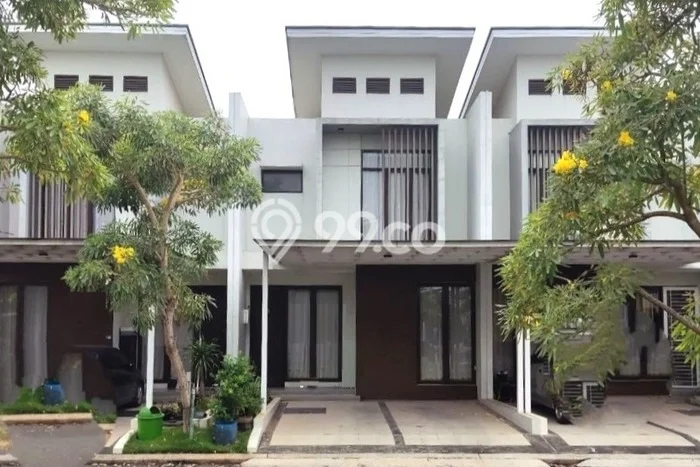 Disewakan! Rumah 2 Kamar Tidur &
2 Kamar Mandi di Jakarta Garden City, Jakarta Timur Disewakan! Rumah 2 Kamar Tidur &
2 Kamar Mandi di Jakarta Garden City, Jakarta Timur