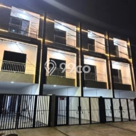 Ready to Use! Luxury House LT 68m2 Desain Modern di Tanjung Duren Ready to Use! Luxury House LT 68m2 Desain Modern di Tanjung Duren
