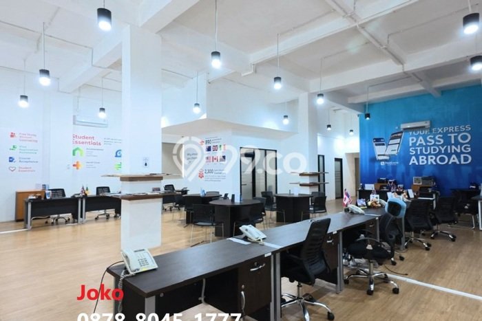 Kantor Dijual di Prime Area Jakarta Selatan Luas 1350m2 Kantor Dijual di Prime Area Jakarta Selatan Luas 1350m2