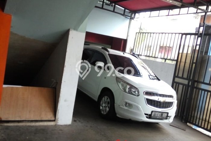 Unit Komersial Dijual di Jakarta Barat LT 1040m2 & LB 3000m2 Unit Komersial Dijual di Jakarta Barat LT 1040m2 & LB 3000m2