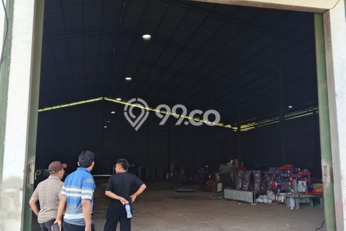 Unit Gudang Dijual di Rembang Pasuruan 8000m2 Unit Gudang Dijual di Rembang Pasuruan 8000m2
