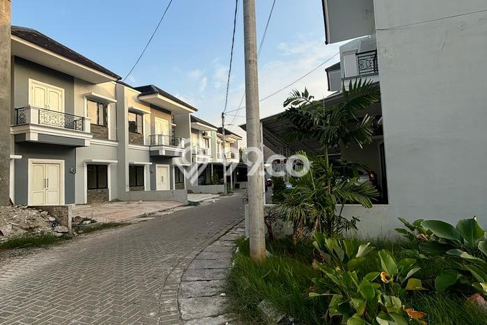 For Sale Hunian Rumah Nyaman 3 Kamar di Jatiwaringin, Bekasi For Sale Hunian Rumah Nyaman 3 Kamar di Jatiwaringin, Bekasi