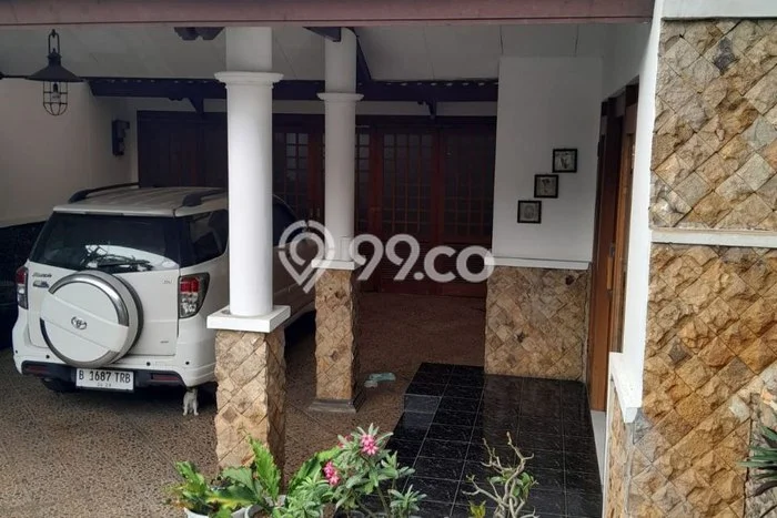Dijual Hunian Mewah dengan Fasilitas Sekitar Komplit di Duren Sawit, Jakarta Timur Dijual Hunian Mewah dengan Fasilitas Sekitar Komplit di Duren Sawit, Jakarta Timur