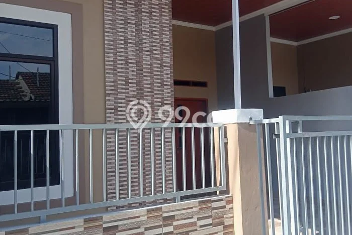 Jual Rumah Modern 3 KT di Harapan Indah, Bekasi Jual Rumah Modern 3 KT di Harapan Indah, Bekasi