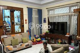 Rumah Elit LB 320m2 Siap Huni Desain Elegan di Cibubur, Jakarta Timur Rumah Elit LB 320m2 Siap Huni Desain Elegan di Cibubur, Jakarta Timur