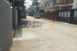 Ready to Use! Premium House LT 187m2 Desain Modern di Kayu Jati Ready to Use! Premium House LT 187m2 Desain Modern di Kayu Jati
