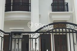 Hunian Eksklusif Disewakan di Kawasan Strategis Duren Sawit Jakarta Timur Hunian Eksklusif Disewakan di Kawasan Strategis Duren Sawit Jakarta Timur