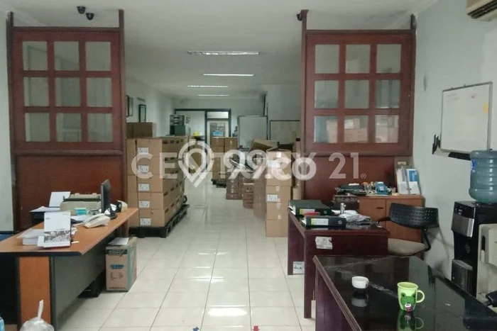 Untuk Dijual! Ruko di Rawamangun Jakarta Timur LT 181m2 / LB 200m2 Kawasan Bisnis Untuk Dijual! Ruko di Rawamangun Jakarta Timur LT 181m2 / LB 200m2 Kawasan Bisnis