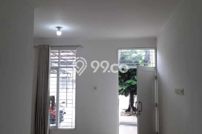 Rumah Minimalis 3 KT di Taman Surya Jakarta Barat Unfurnished Rumah Minimalis 3 KT di Taman Surya Jakarta Barat Unfurnished
