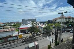 Ruko Dijual di Badung LT 111m2 & LB 333m2 Lokasi Terbaik! Ruko Dijual di Badung LT 111m2 & LB 333m2 Lokasi Terbaik!