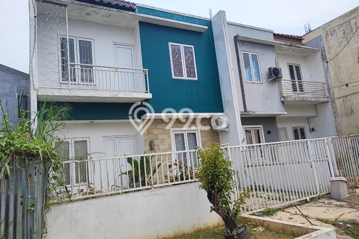 Hunian Cantik Minimalis Lb 100m2 di Ciputat, Tangerang Selatan Hunian Cantik Minimalis Lb 100m2 di Ciputat, Tangerang Selatan