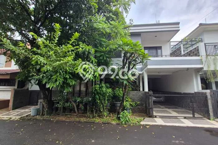 Rumah Mewah LB 120m2 Siap Pakai Desain Elegan di Pondok Pucung, Tangerang Rumah Mewah LB 120m2 Siap Pakai Desain Elegan di Pondok Pucung, Tangerang