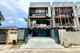 Rumah Elit LB 450m2 Siap Huni Desain Elegan di Kemang, Jakarta Selatan Rumah Elit LB 450m2 Siap Huni Desain Elegan di Kemang, Jakarta Selatan