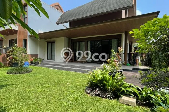Dijual Segera! Vila di , Luas 360m2m², Area Prospektif dengan potensi naik Dijual Segera! Vila di , Luas 360m2m², Area Prospektif dengan potensi naik