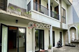 Hunian Elit LB 500m2 Siap Huni Desain Elegan di Pejaten, Jakarta Selatan Hunian Elit LB 500m2 Siap Huni Desain Elegan di Pejaten, Jakarta Selatan
