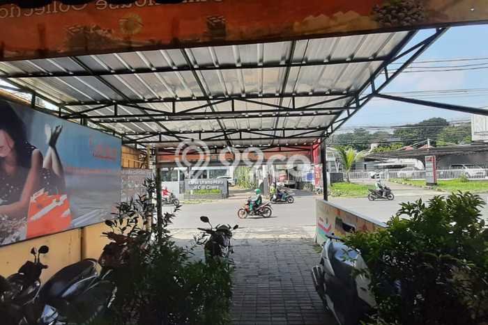 Ruko Dijual di Jakarta Selatan LT 140m2 & LB 133m2 Lokasi Terbaik! Ruko Dijual di Jakarta Selatan LT 140m2 & LB 133m2 Lokasi Terbaik!