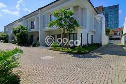 Dijual Rumah Premium dengan Fasilitas Sekitar Komplit di Pasar Minggu, Jakarta Selatan Dijual Rumah Premium dengan Fasilitas Sekitar Komplit di Pasar Minggu, Jakarta Selatan