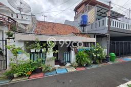 For Sale! Luxury House LT 128m2 Desain Elegan di Bendungan Hilir For Sale! Luxury House LT 128m2 Desain Elegan di Bendungan Hilir