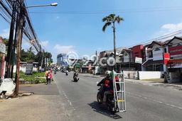 Ruko Dijual di Jakarta Selatan LT 140m2 & LB 133m2 Lokasi Terbaik! Ruko Dijual di Jakarta Selatan LT 140m2 & LB 133m2 Lokasi Terbaik!