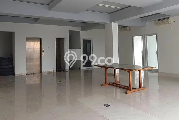 Dijual! Kantor di Bintaro Jakarta Selatan LT 257m2 / LB 624m2 Kawasan Strategis Dijual! Kantor di Bintaro Jakarta Selatan LT 257m2 / LB 624m2 Kawasan Strategis