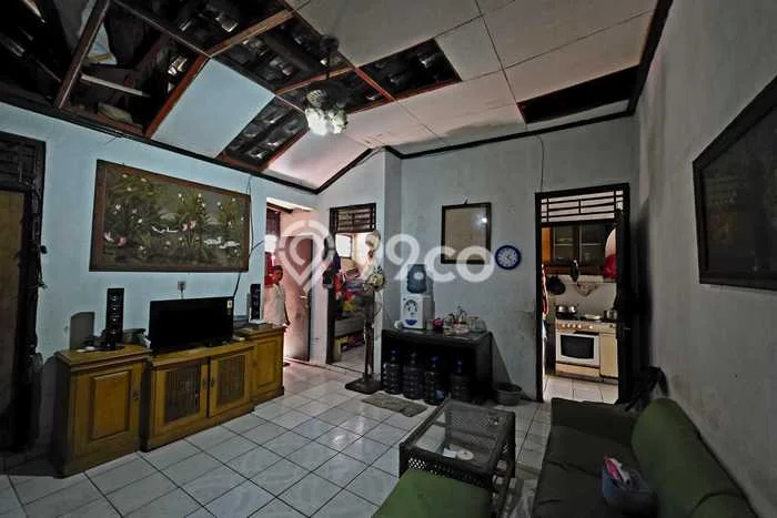 Hunian Elit LB 180m2 Siap Huni Desain Elegan di Pejaten, Jakarta Selatan Hunian Elit LB 180m2 Siap Huni Desain Elegan di Pejaten, Jakarta Selatan